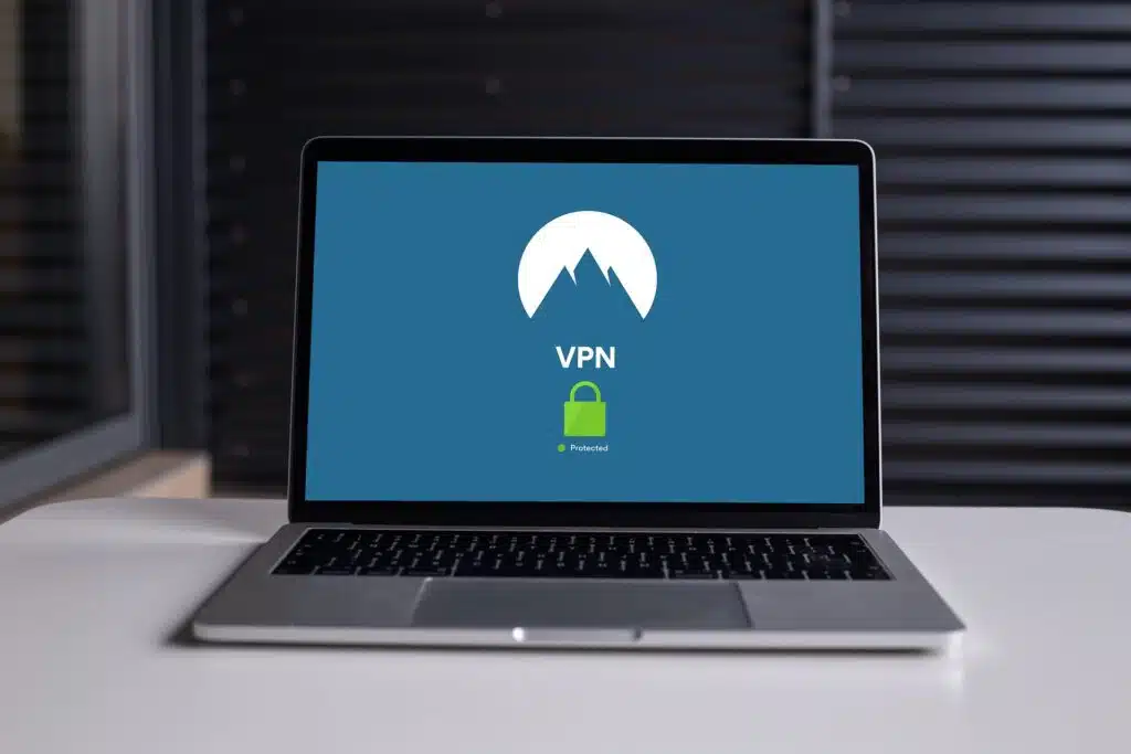 Een VPN. Wat is het en heb ik het nodig? 2 TechHelden g3db1567ab1956a0d60d440bf06b15fed1ba424f34b8c5bdf28de4f3e12718a44473fb8ddfb6536ed41e52e5ad6cfb0b4 1920
