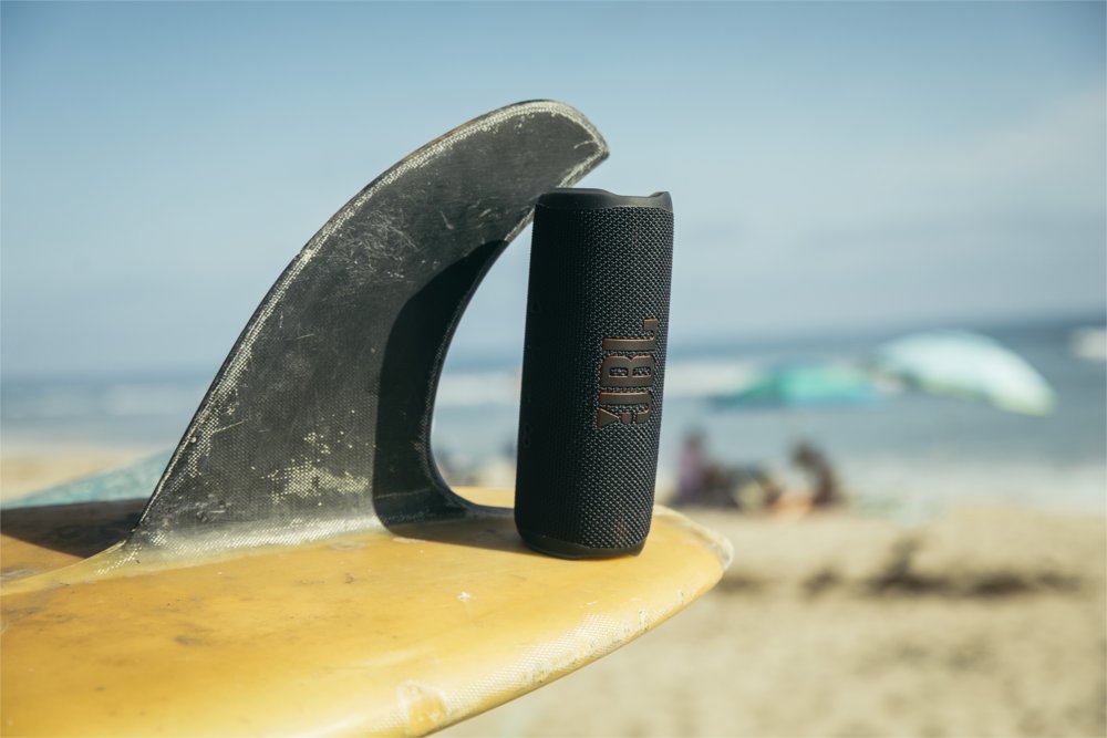 JBL Flip 6 | 20 Watt Portable Bluetooth Speaker | Zwart 10 JBL Flip 6 | 20 Watt Portable Bluetooth Speaker | Zwart - Afbeelding 10