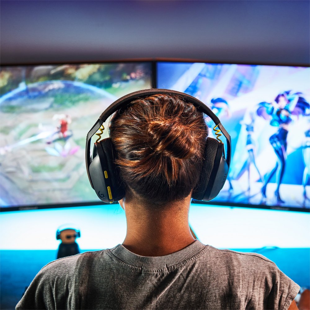 Logitech G435 Wireless Gaming Headset | Bluetooth & Lightspeed | Hoofdband | Zwart 2 Logitech G435 Wireless Gaming Headset | Bluetooth & Lightspeed | Hoofdband | Zwart - Afbeelding 2
