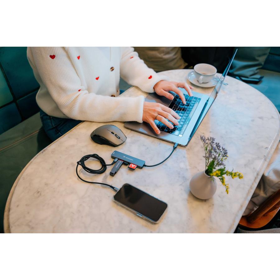 Verbatim 32156 USB-C Essentials Multiport Hub, HDMI 2160p, USB-C PD, USB-A 3.2 Gen 1, SD & microSD 4 Verbatim 32156 USB-C Essentials Multiport Hub, HDMI 2160p, USB-C PD, USB-A 3.2 Gen 1, SD & microSD - Afbeelding 4